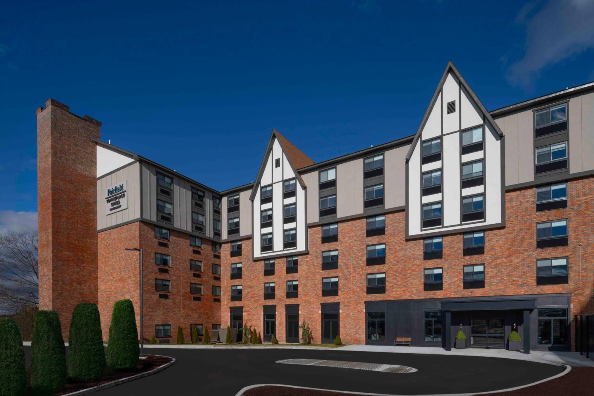 Towneplace Suites By Marriott Фрамингам Екстериор снимка